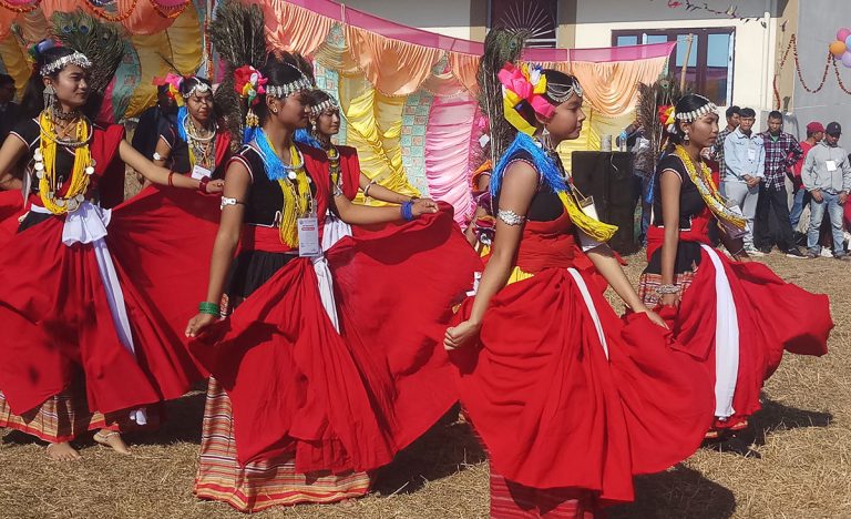 रमाइलोका लागि प्रदर्शन गरिने कला, संस्कृति व्यावसायिक बनाइँदै